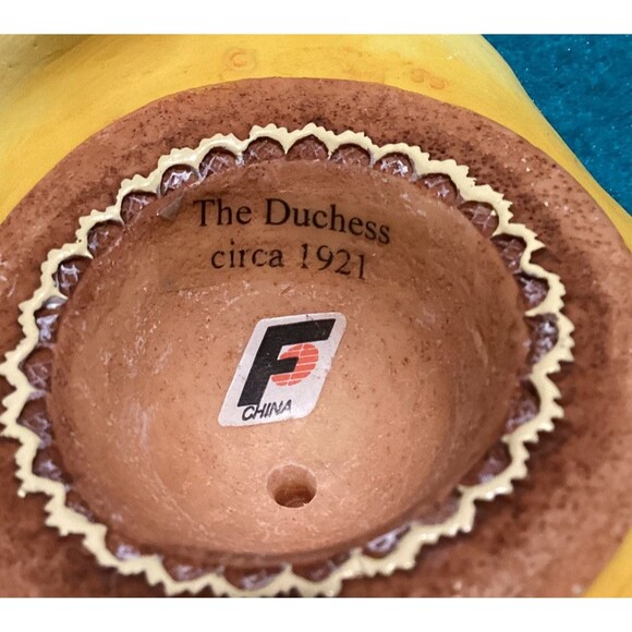 Willow Hall Age Of Elegance "The Duchess" Hat & Matching Purse Collectible - Picture 9 of 16